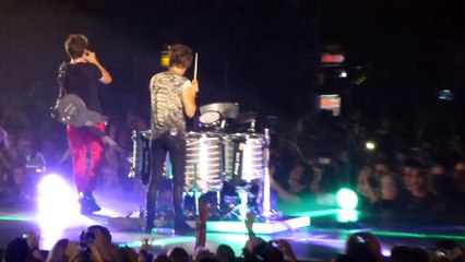 Muse - Guiding Light - Oslo Telenor Arena - 07/24/2013