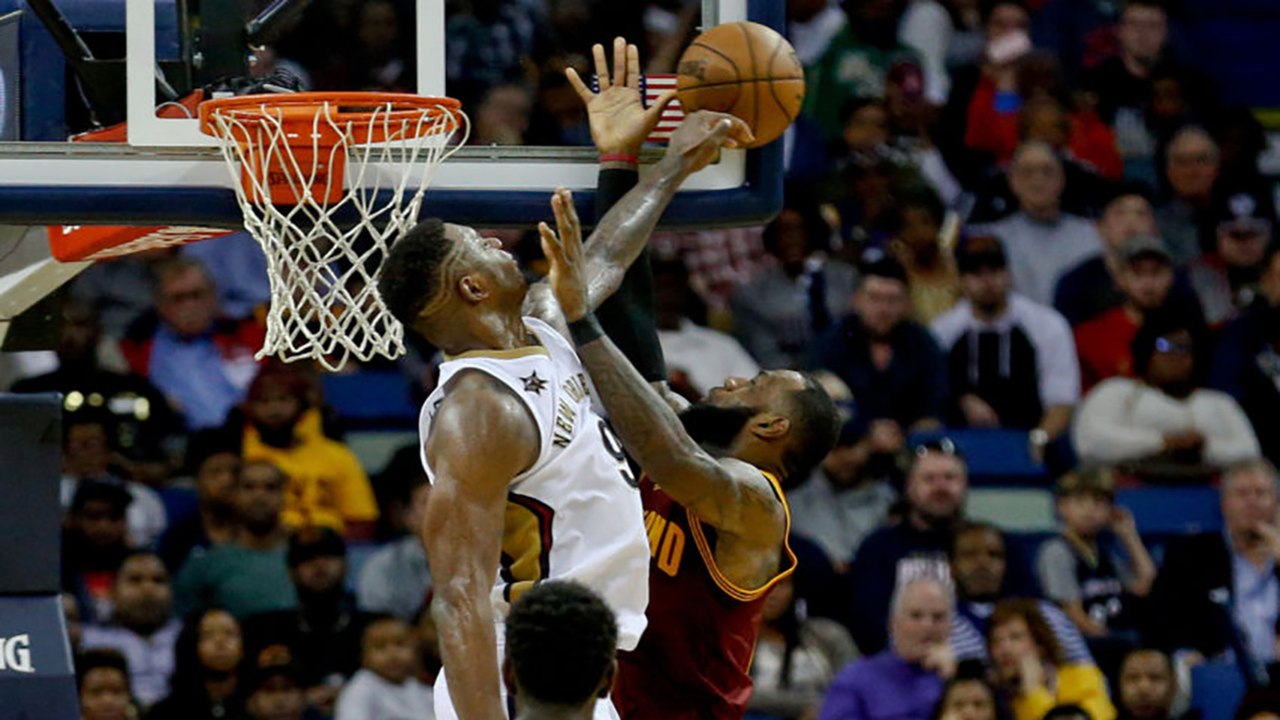 LeBron James PISSED After Terrence Jones BLOCK and STARE DOWN, Pelicans Win Without Anthony Davis