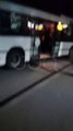 grushte mes faturinos dhe qytetarit në një autobus në Tiranë