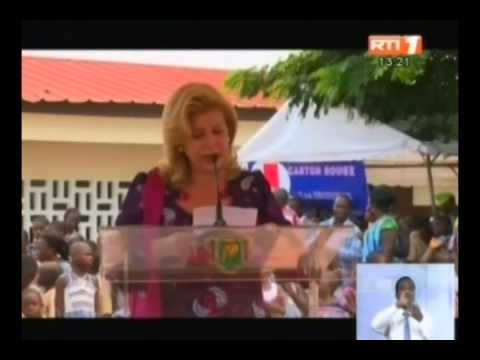 Rentrée scolaire 2014 2015 la première dame offre des kits scolaires