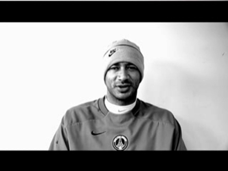 LES MINUTES EN NOIR ET BLANC - SAMMY TRAORE
