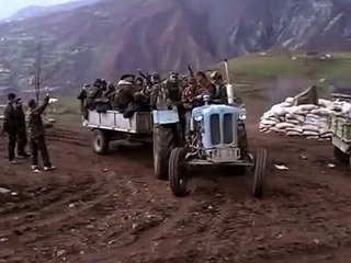 Komandant. Bjeshka-1 Abaz Thaci me Bashluftare pas marrjes se -Karaulles- se koshares