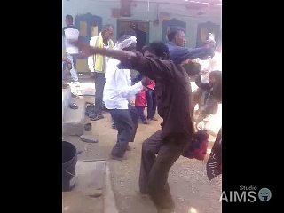 Dance-on-the floor-funny-video-Aims-Studio-Dailymotion