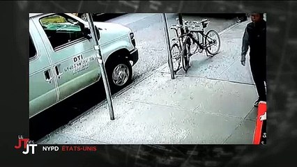 Un homme vole l'équivalent d'un million et demi de dollars... en pleine rue ! Regardez