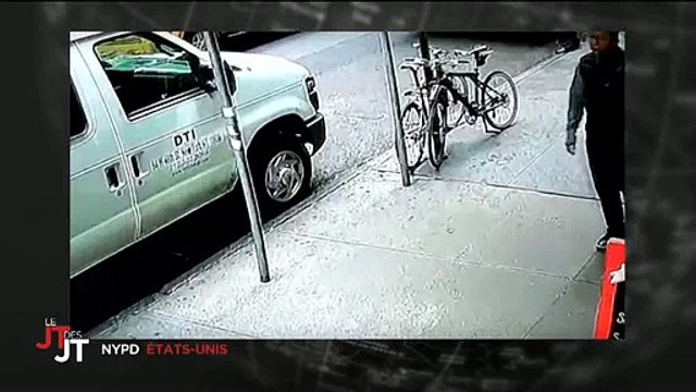 Un homme vole l'équivalent d'un million et demi de dollars... en pleine rue ! Regardez