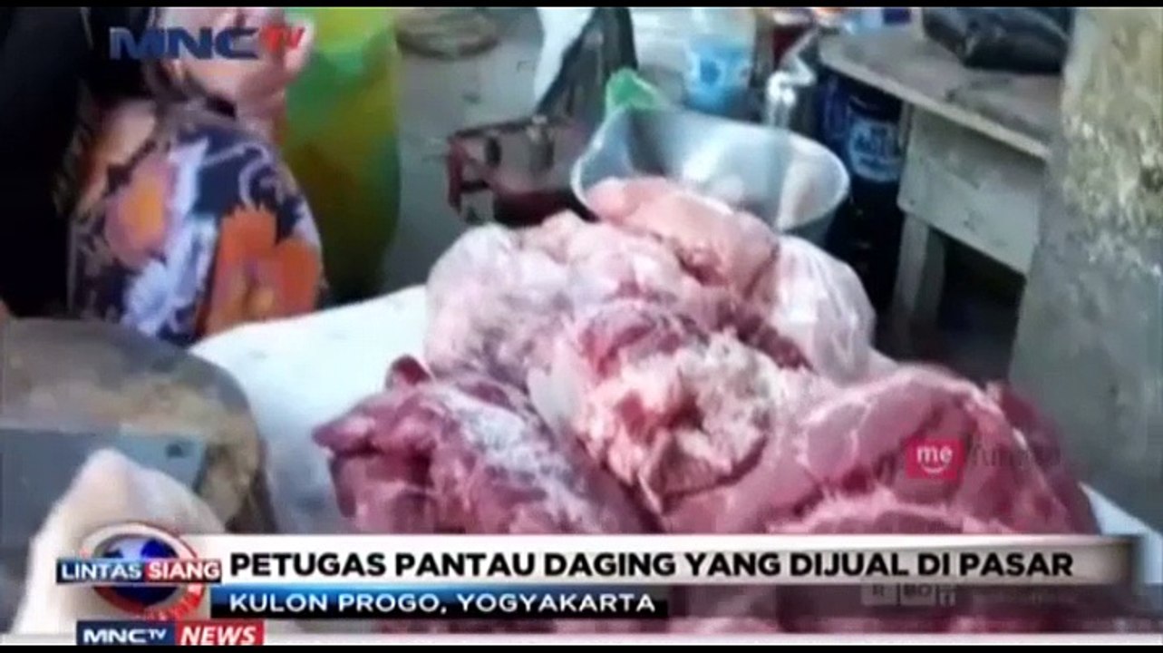 Petugas Sidak di Pasar Tradisional Cegah Penyakit Antraks