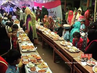 নোয়াখালীতে হয়ে গেলো পিঠা উৎসব