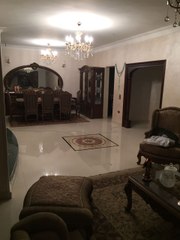 شقة بالنزهة الجديدة خلف بتروجيت تشطيب هاي لوكس