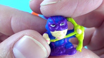 PLAY DOH SURPRISE EGGS: Shopkins Marvel Disney Squinkies