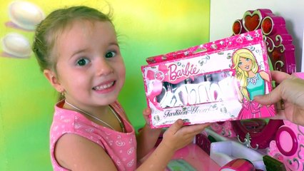 Обзор игрушек косметика Барби