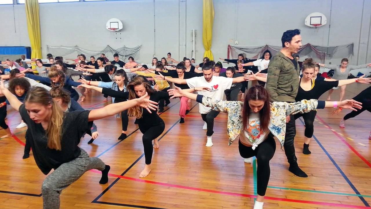 Le chorégraphe Kamel Ouali donne une masterclass exceptionnelle à Angoulême