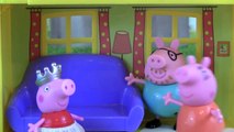 PEPPA PIG Christmas Video Playtime Episode! Christmas Ballet Dance Recital! Peppa Pig Parody Video