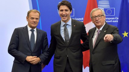 Tải video: Bruxelles: firmato l'accordo di libero scambio tra Unione europea e Canada