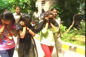 GB Road Delhi Par Police Ki Raid aur Ladkiya Bramad - YouTube