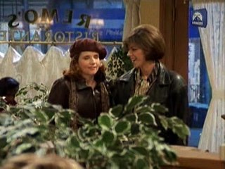 Caroline In The City - 112 - Caroline And The Married Man