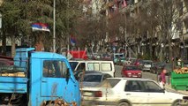Shqiptarët në veri të Mitrovicës komentojnë heqjen e barrikadave në qytet