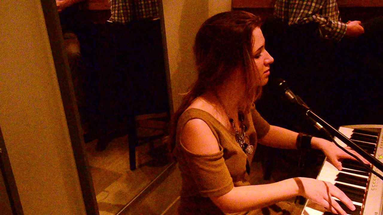 Orilia live au bar de la place  (partie 12)