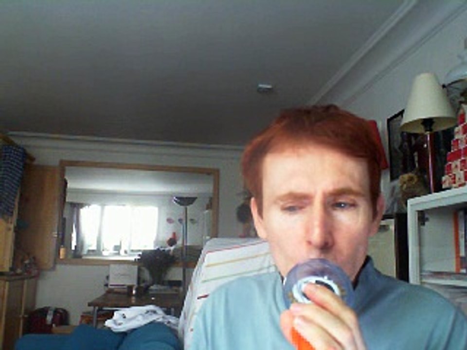 Wiwi égratigne "combien faut il de larmes" de Julie & Les Frères  Duguay