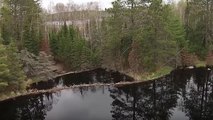 La rupture d'un barrage de castors