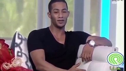 محمد رمضان يحرج مذيعة قناة العربية مش ممكن على الاحراج انتى اللى جبتيه لنفسك