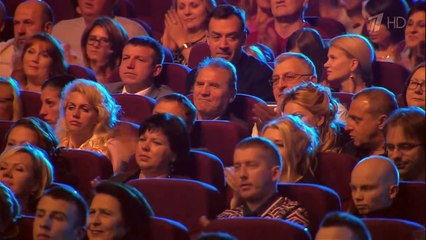 Дуэт Картунковой и Галустяна довел зал до слез!