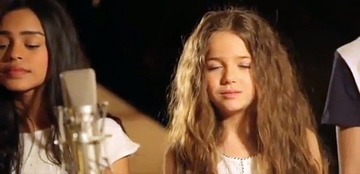 Kids United - Laissez-nous Chanter (Acoustique - Officiel)
