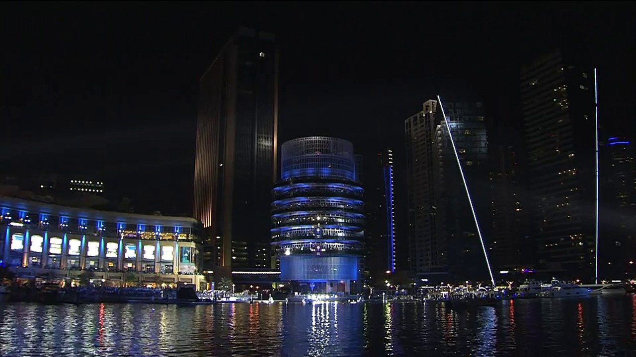 Cliff Diving World Tour at the Dubai Marina0