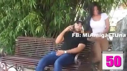 Yeh Larki Kya Kar Rahi Hei News Walon Ny Sab Dikha Dia