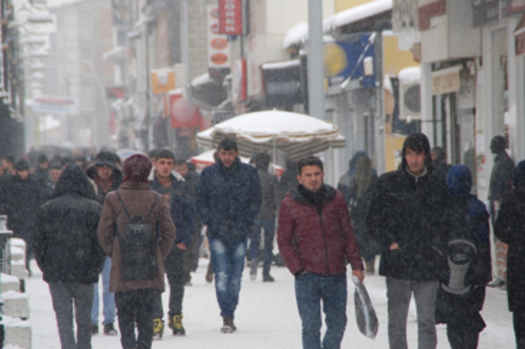Karadeniz ve Doğu Anadolu'da Kar Bekleniyor