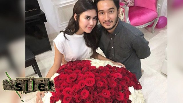 Jeje Rayakan Ultah Syahnaz yang ke 23 - Silet 31 Oktober 2016