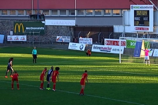 D1 féminine - Rodez 2-2 OM : le but de Viviane Asseyi (90+3e sp)