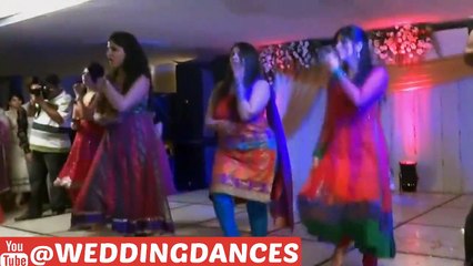 Pakistani Girls Wedding Dance On Mehdi Night 2016