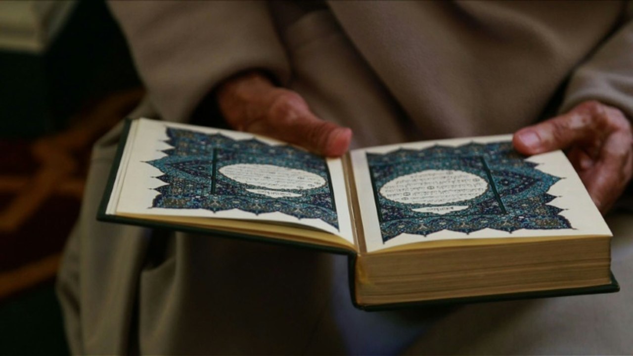 En Afrique du Sud, la mosquée "arc-en-ciel" d'un imam gay