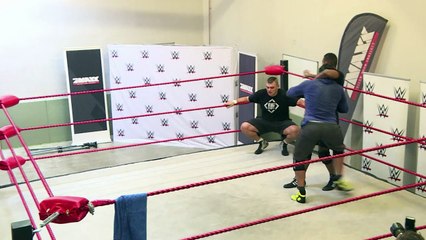 Tim Wiese: méchant au foot, méchant au catch!