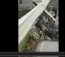 ACCIDENT HIGHWAY MILANO-LECCO, COLLAPSE WITH A TRUCK [EXCLUSIVE]