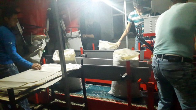 Silaj ve küspe paketleme makinası