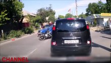 Accident de voiture mortel en direct - Caméra de surveillance [Sécurité] 2016