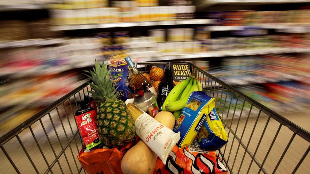 Eurozone economic growth still slow as inflation picks up slightly