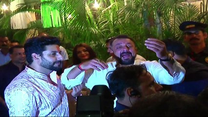 Big B's Diwali party brings B-Town together