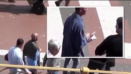 Des voleurs de téléphone sur le viaduc dans le centre de São Paulo. C'est incroyable la rapidité de ces individus !