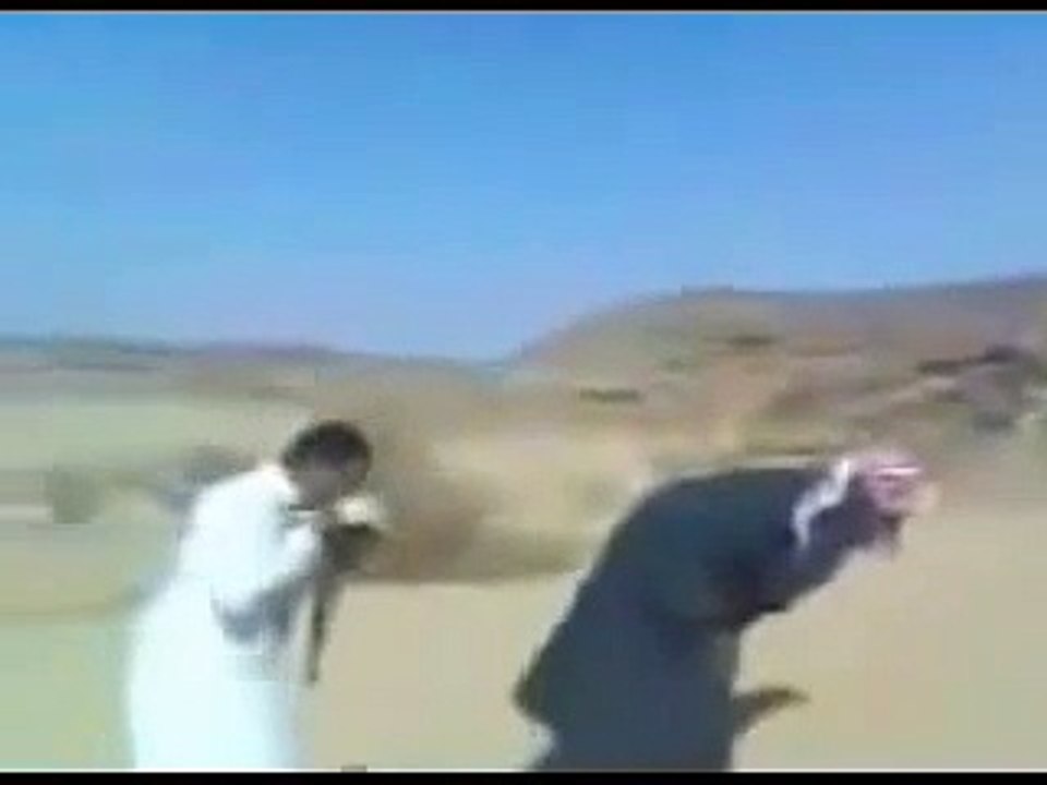 arab prank while praying Funny video clips, hilarious amazing funny videos