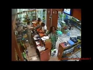 Women Stealing a Laptop in her Skirt|Youngster's Choice.