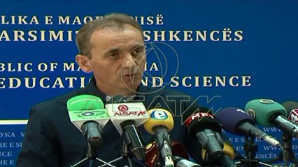 Shkolla “Ismail Qemali” feston patronatin e “Rajko Zhinzifovit”