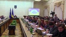 Ukrayna kamu sektörü çalışanları mal varlıklarını internette açık erişimle deklare etti