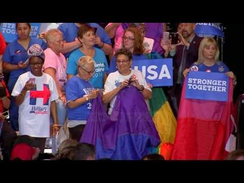 Trump: Politika e Clintonit sjell Luftën e Tretë Botërore - Top Channel Albania - News - Lajme