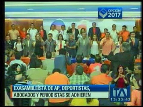 Exasambleísta de AP, deportistas, abogados y periodistas se adhieren a Centro Democrático
