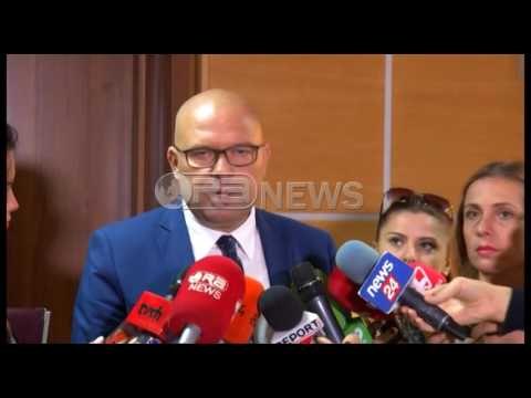 Ora News – KLD shkarkon kreun e Gjykatës së Gjirokastrës, Guximtar Boçi