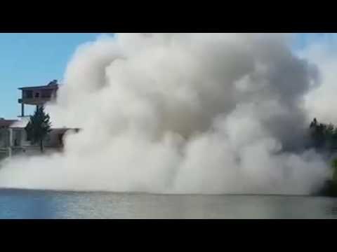 Ora News – Belsh, shembje me eksploziv një ndërtese 4 katesh