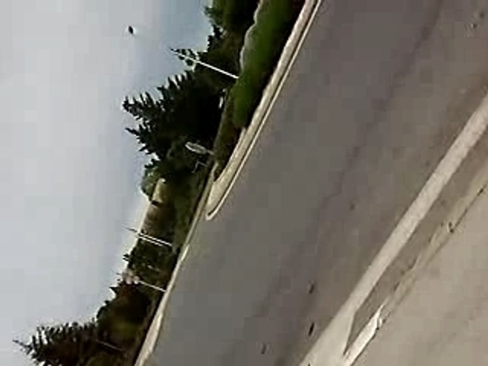 Moto - rond point