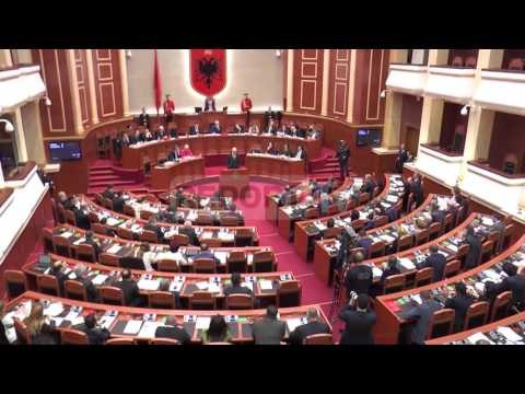 Report TV - Grupi i PS, ​Ruçi urdhëron: Të enjten votojmë ligjet pezull